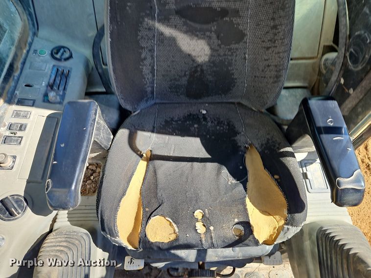 image for item EI3831 1996 Komatsu PC200-6L excavator