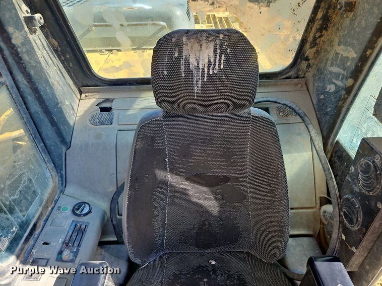 image for item EI3831 1996 Komatsu PC200-6L excavator