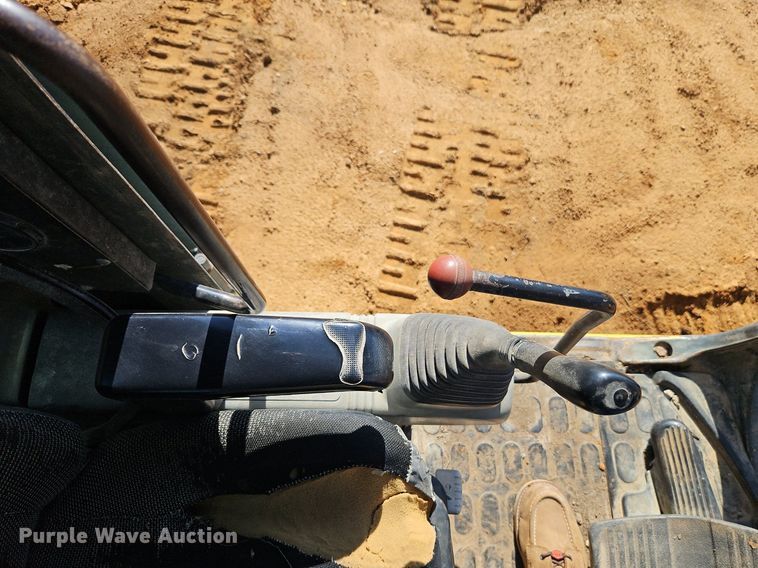 image for item EI3831 1996 Komatsu PC200-6L excavator