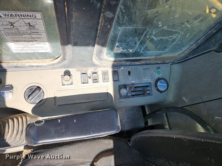 image for item EI3831 1996 Komatsu PC200-6L excavator