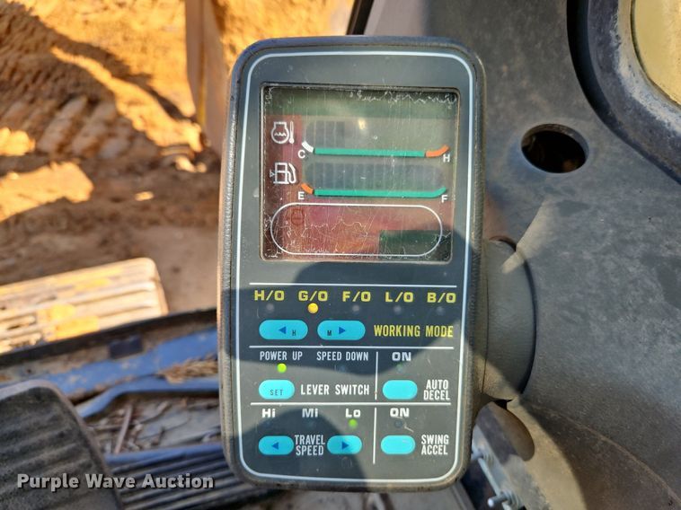 image for item EI3831 1996 Komatsu PC200-6L excavator