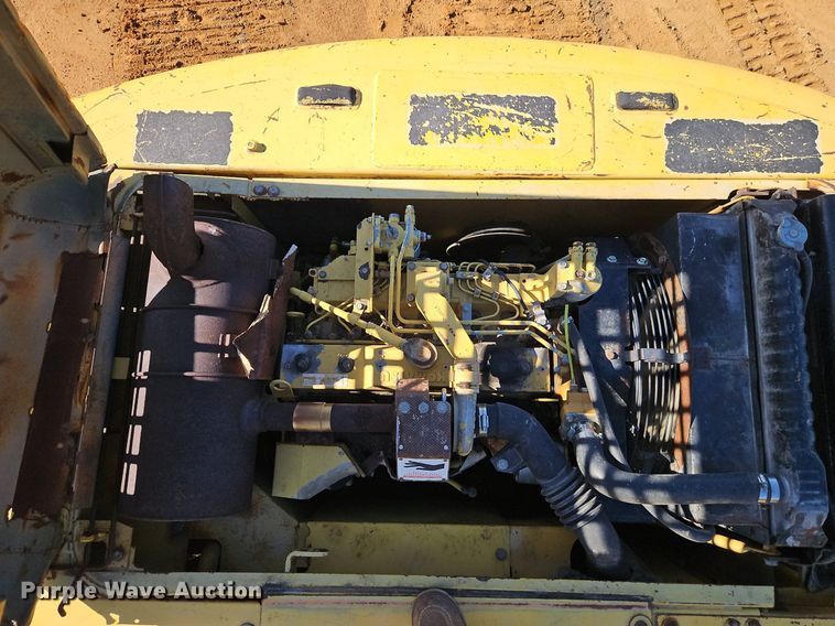 image for item EI3831 1996 Komatsu PC200-6L excavator