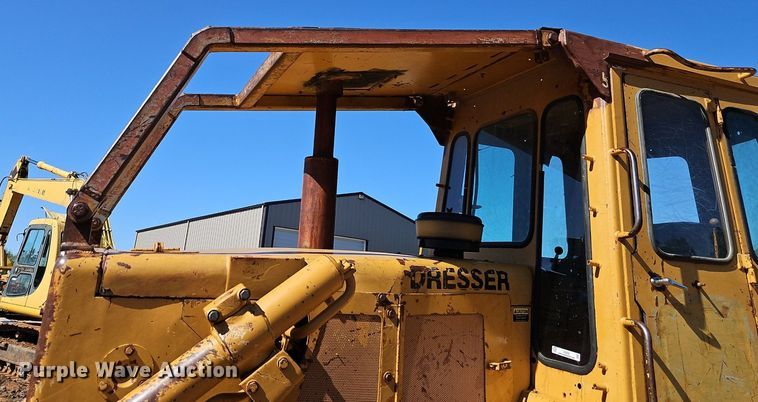 image for item EI3832 1999 Dresser  TD15E dozer