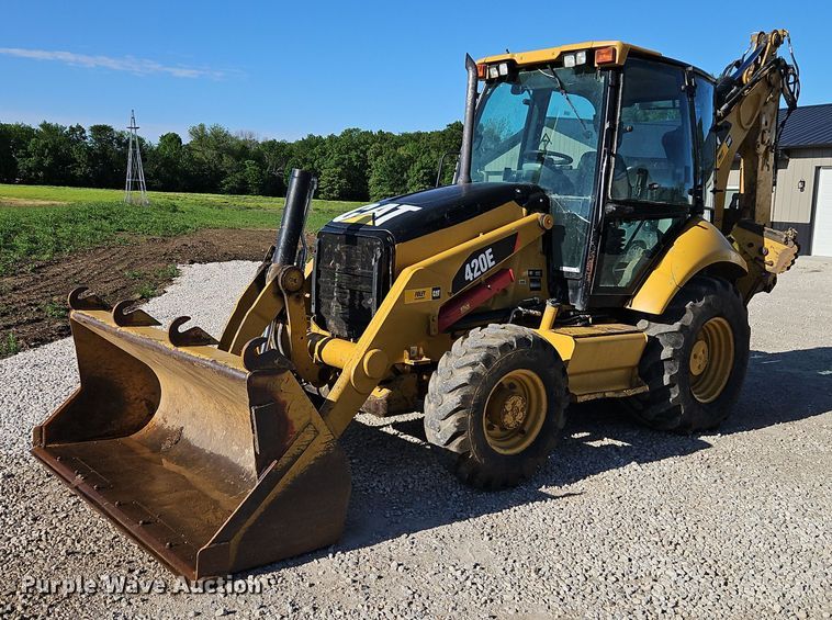 image for item EI3833 2012 Caterpillar 420E backhoe