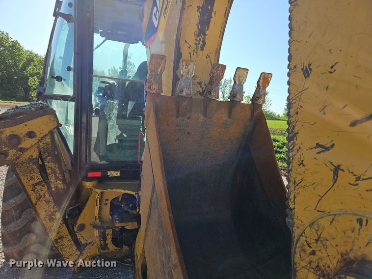 image for item EI3833 2012 Caterpillar 420E backhoe
