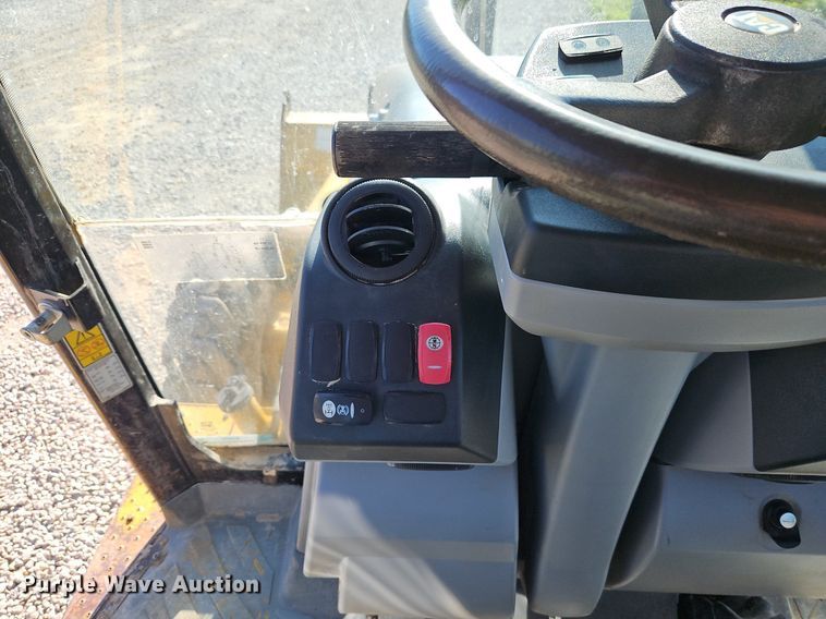 image for item EI3833 2012 Caterpillar 420E backhoe