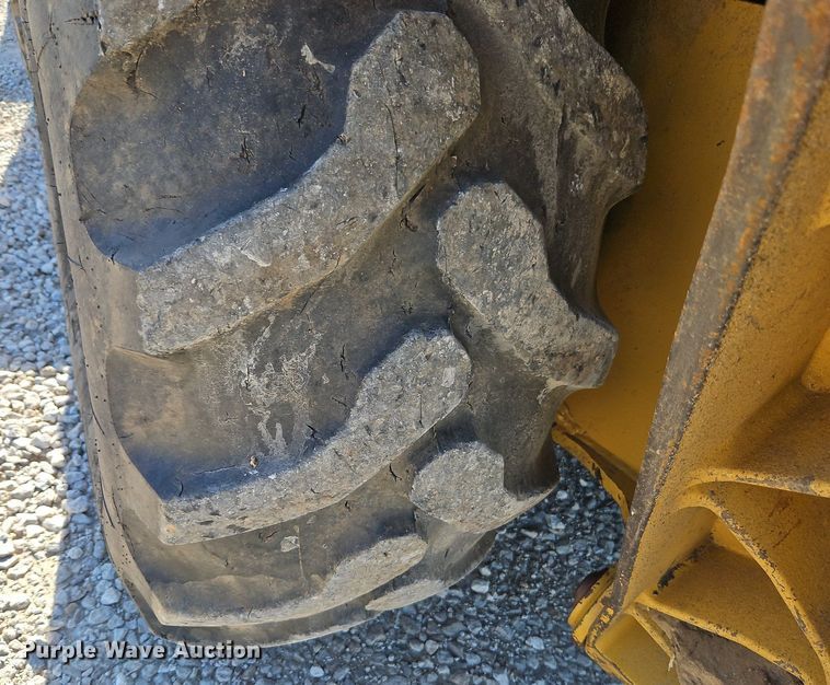 image for item EI3833 2012 Caterpillar 420E backhoe