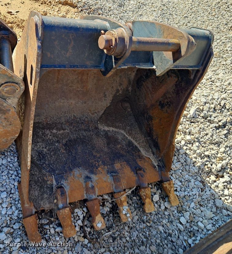 image for item EI3833 2012 Caterpillar 420E backhoe