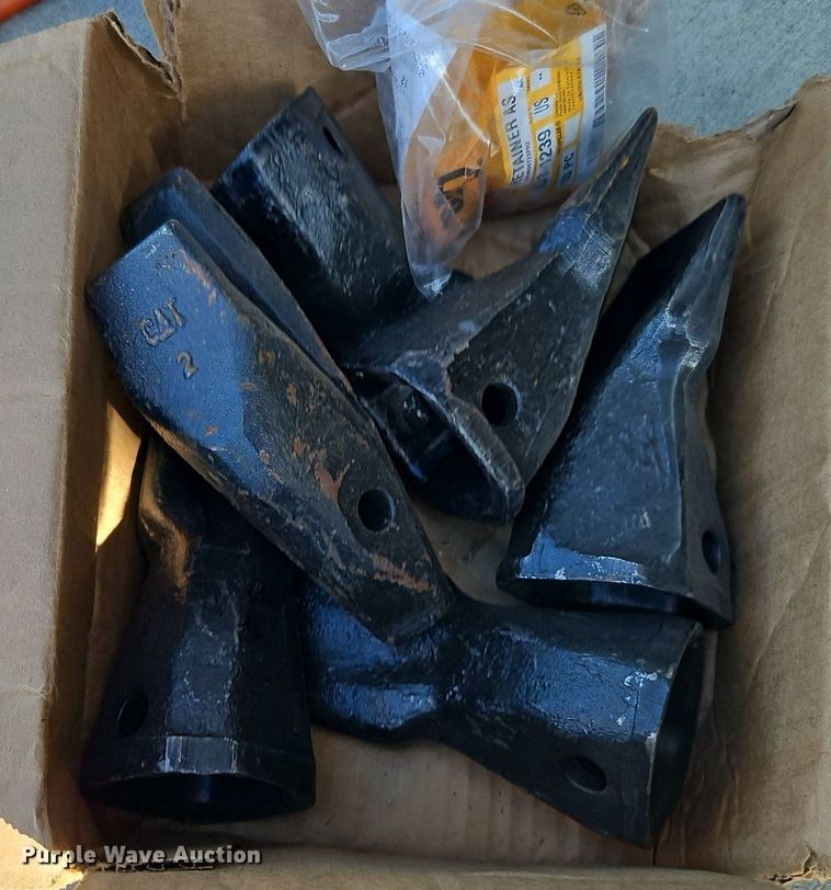 image for item EI3833 2012 Caterpillar 420E backhoe