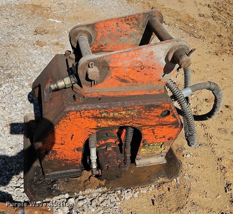 image for item EI3834 NPK C-4B plate compactor