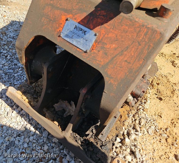 image for item EI3834 NPK C-4B plate compactor