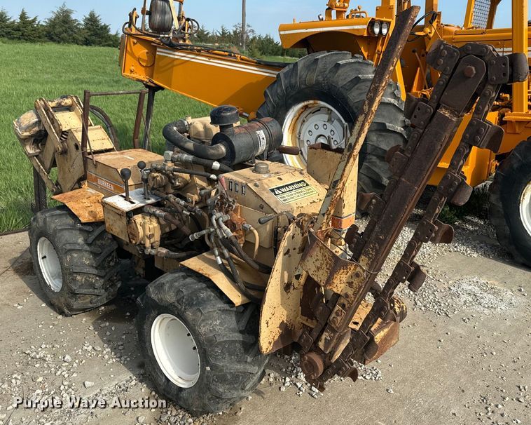 image for item EJ2702 1989 Burkeen B-30 trencher