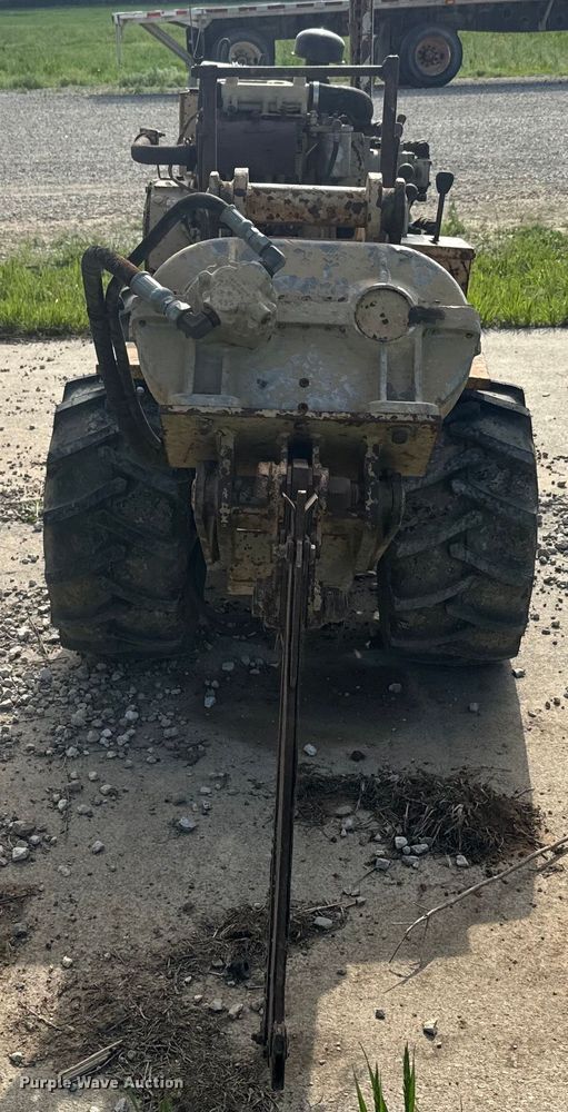 image for item EJ2702 1989 Burkeen B-30 trencher