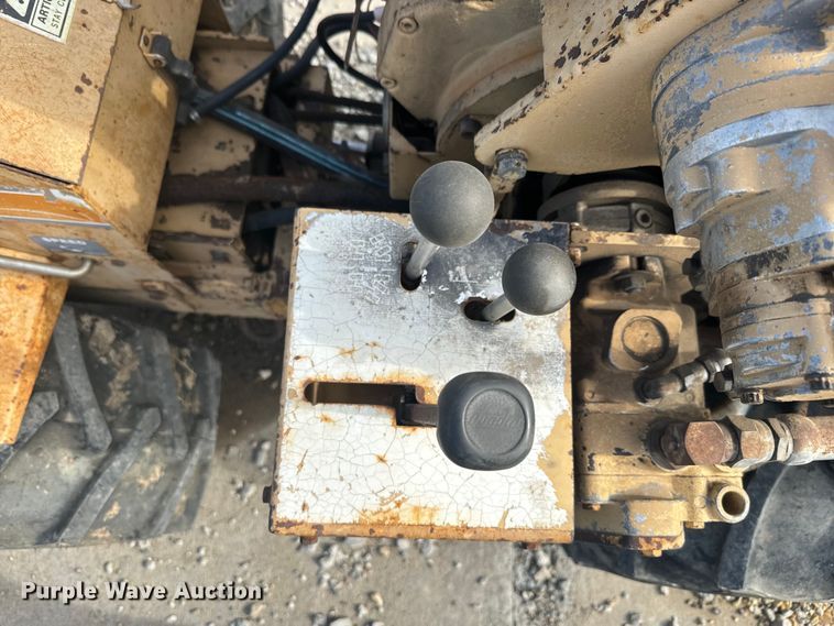 image for item EJ2702 1989 Burkeen B-30 trencher