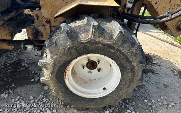 image for item EJ2702 1989 Burkeen B-30 trencher