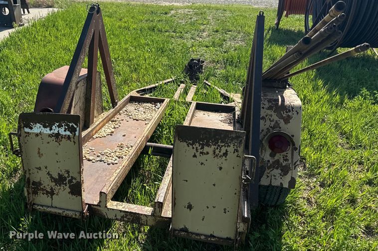 image for item EJ2702 1989 Burkeen B-30 trencher