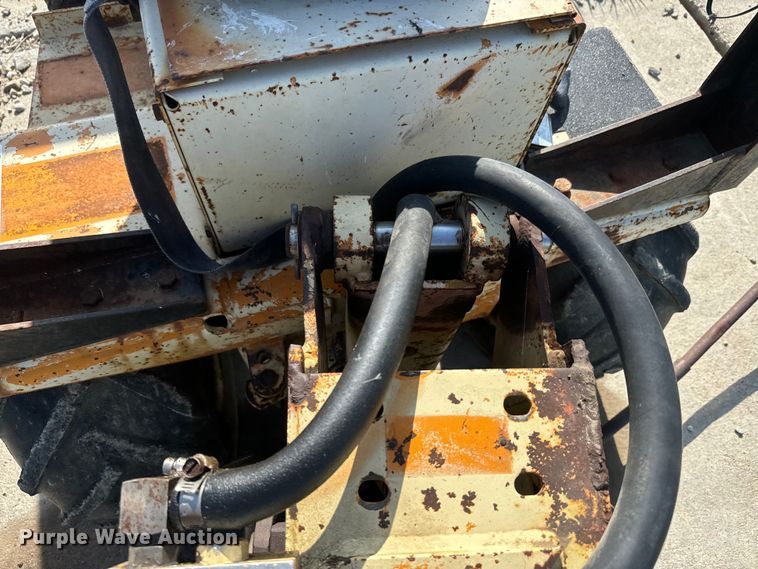 image for item EJ2703 1981 Case Maxi Sneaker  cable plow