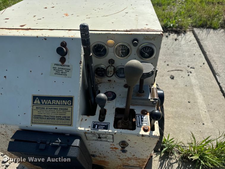 image for item EJ2703 1981 Case Maxi Sneaker  cable plow