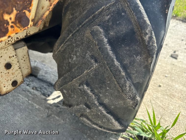 image for item EJ2703 1981 Case Maxi Sneaker  cable plow