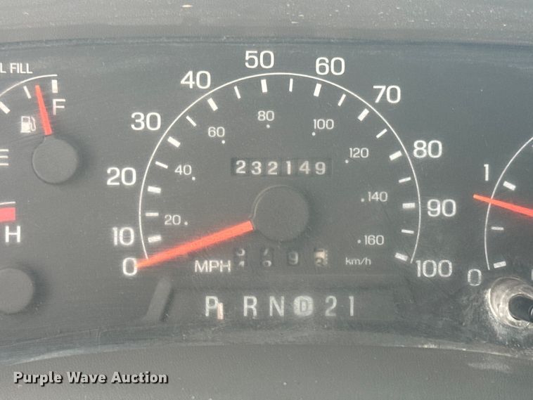 image for item EJ2712 2001 Ford F550 Super Duty XL flatbed truck