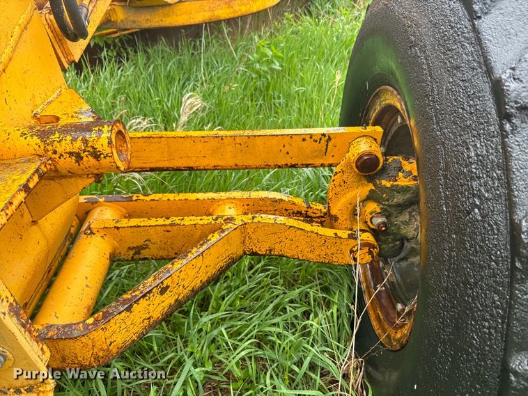 image for item EJ2717 Galion 160 Series B rigid frame motor grader