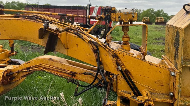image for item EJ2717 Galion 160 Series B rigid frame motor grader