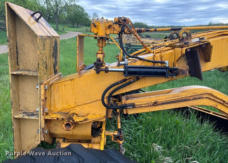 image for item EJ2717 Galion 160 Series B rigid frame motor grader