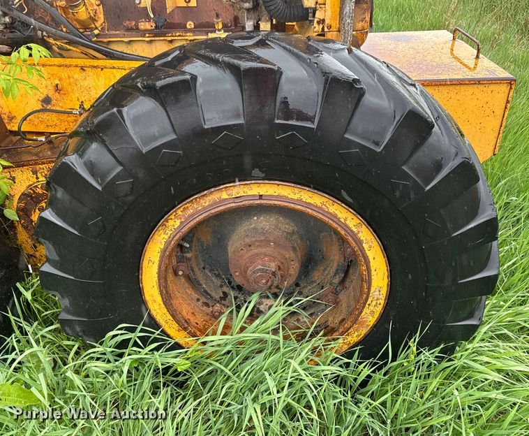 image for item EJ2717 Galion 160 Series B rigid frame motor grader