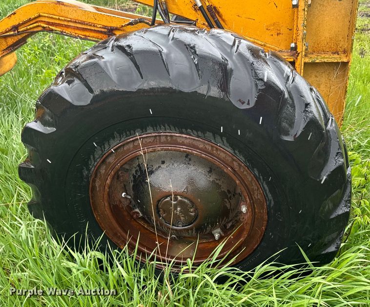 image for item EJ2717 Galion 160 Series B rigid frame motor grader