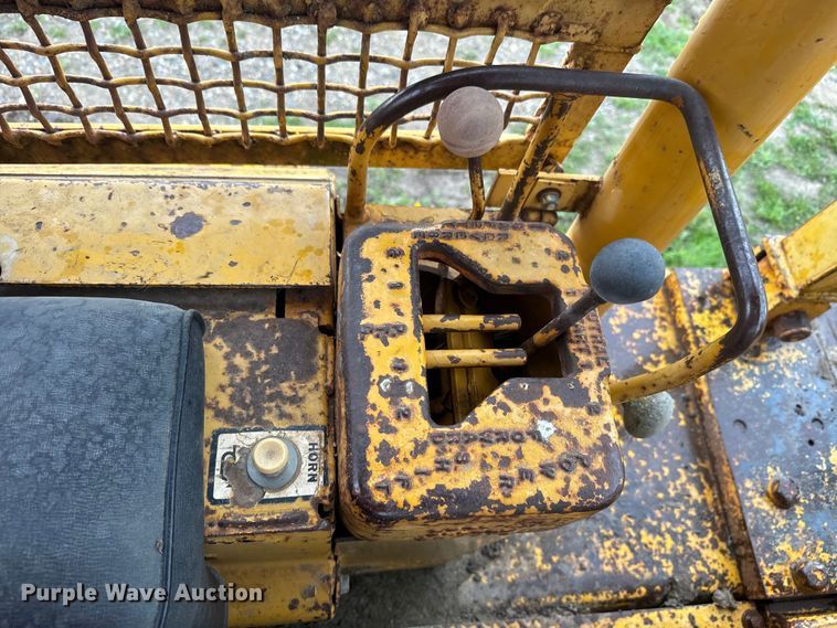 image for item EJ2718 1974 Fiat-Allis 16-B dozer