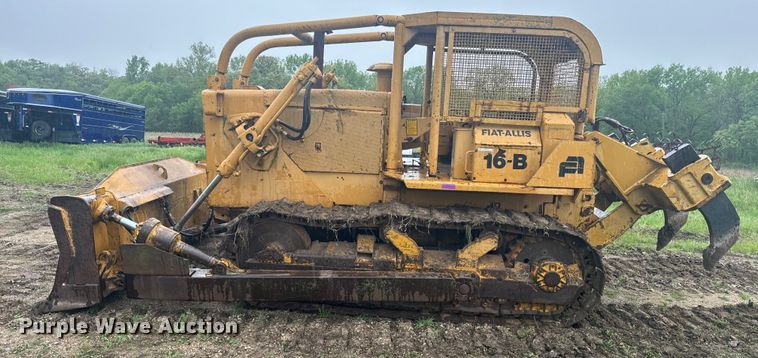 image for item EJ2719 1971 Fiat-Allis 16-B dozer