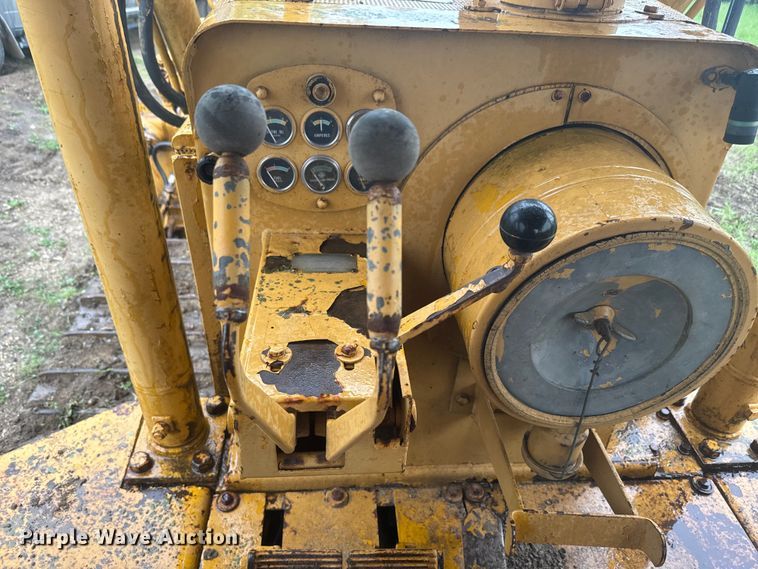 image for item EJ2719 1971 Fiat-Allis 16-B dozer