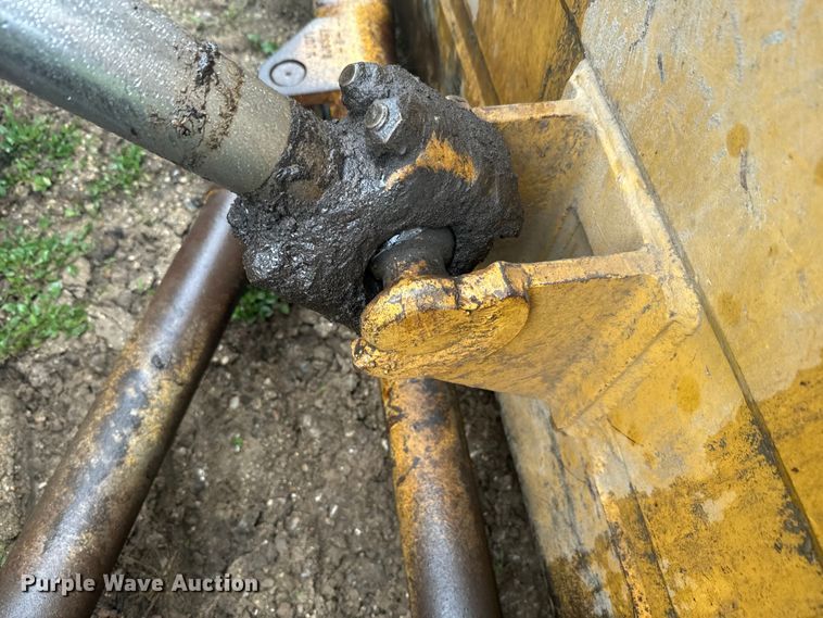 image for item EJ2720 Caterpillar D7G dozer