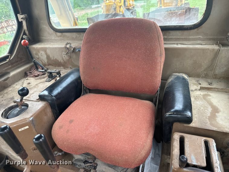 image for item EJ2720 Caterpillar D7G dozer