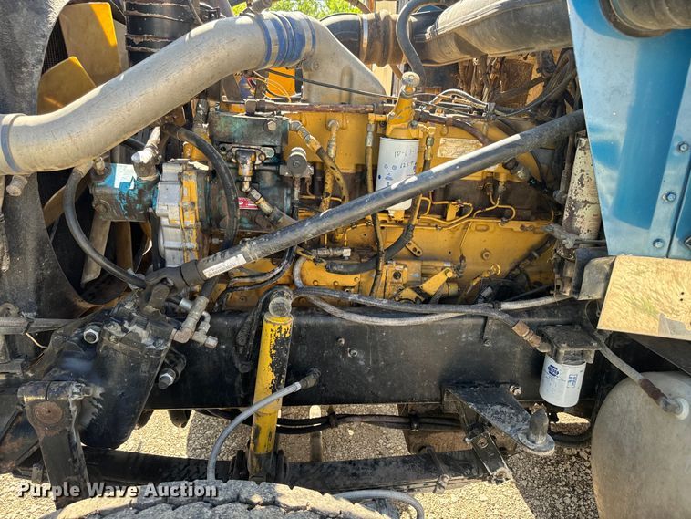 image for item EJ2722 1996 Western Star 4900 dump truck