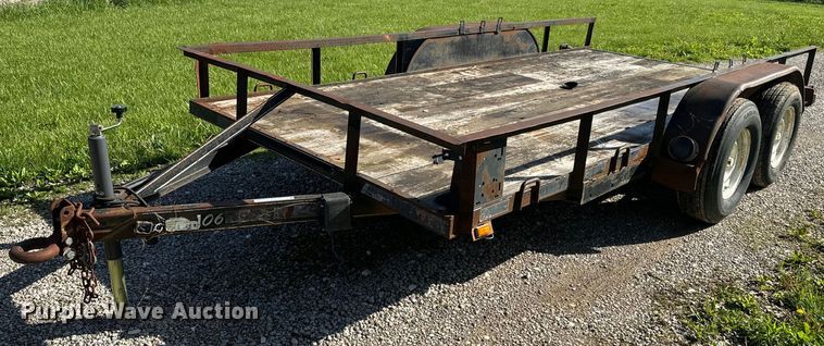 image for item EJ2730 2006 J&W utility trailer