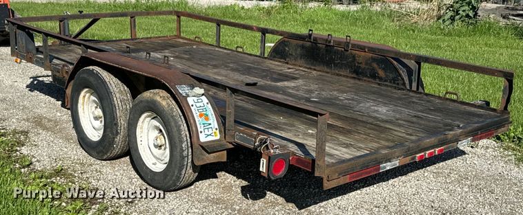 image for item EJ2730 2006 J&W utility trailer