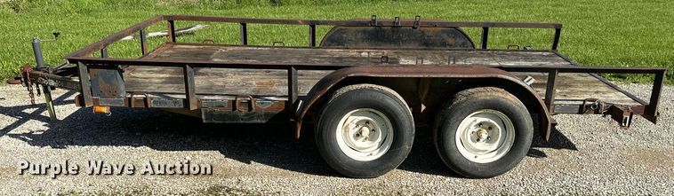 image for item EJ2730 2006 J&W utility trailer
