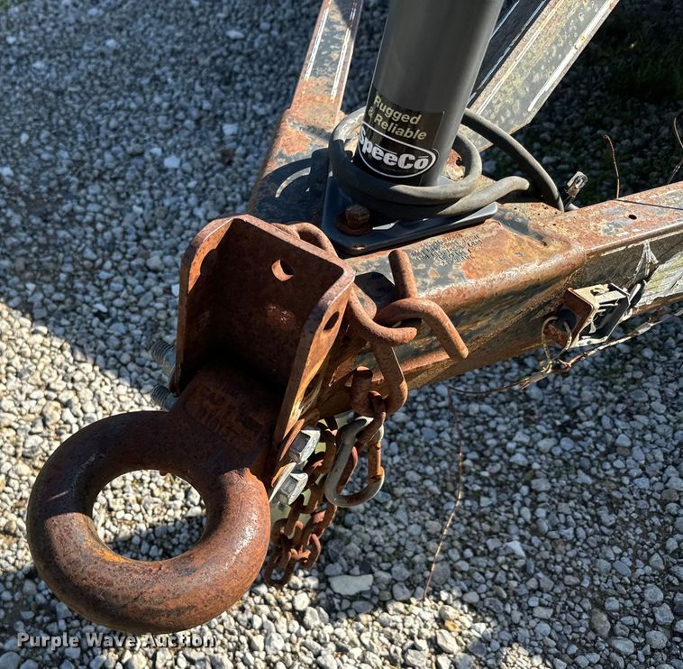 image for item EJ2730 2006 J&W utility trailer