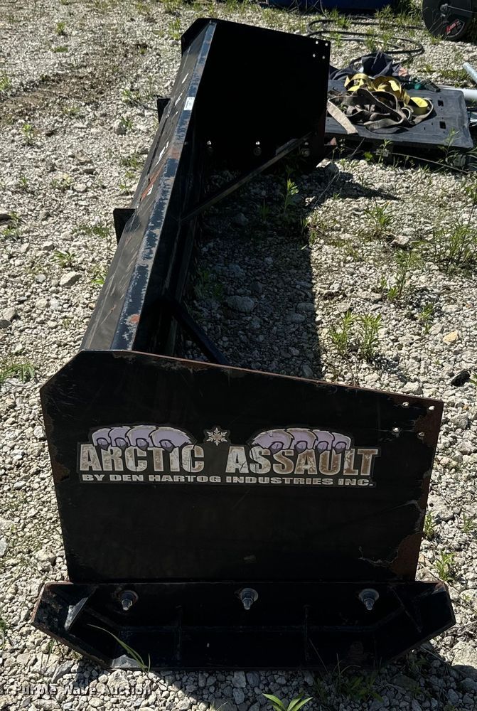 image for item EJ2731 Den Hartog Industries Arctic Assault skid steer snow pusher