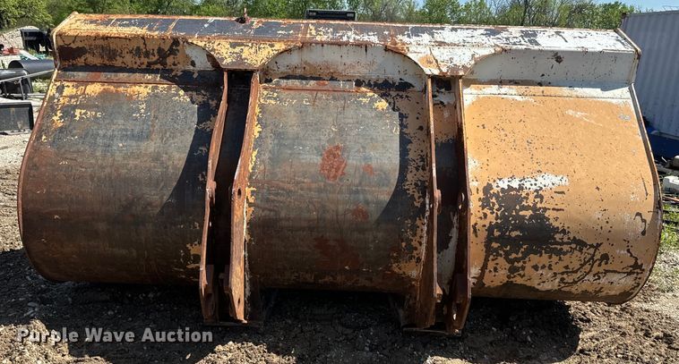 image for item EJ2732 Rockland bucket