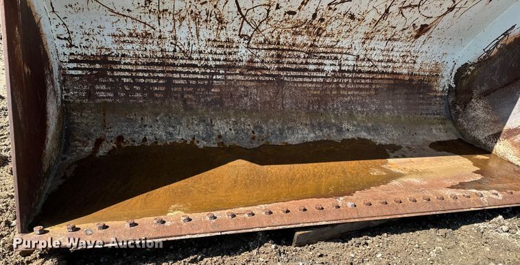 image for item EJ2732 Rockland bucket