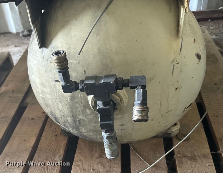 image for item EJ2735 Ingersoll Rand 2475 air compressor