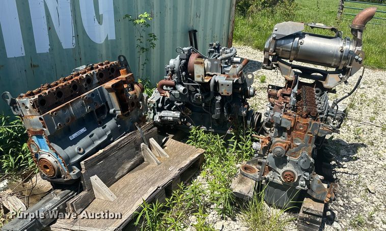 image for item EJ2739 (3) Komatsu engines