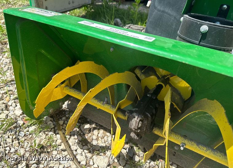 image for item EJ2740 John Deere 726E snow blower