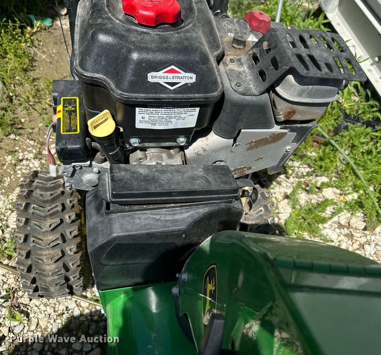 image for item EJ2740 John Deere 726E snow blower