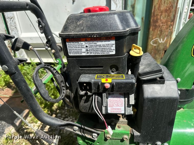 image for item EJ2740 John Deere 726E snow blower
