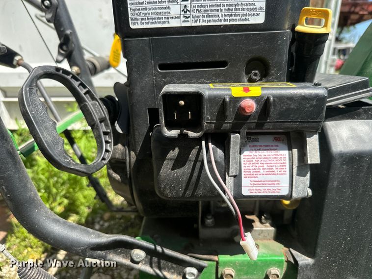 image for item EJ2740 John Deere 726E snow blower