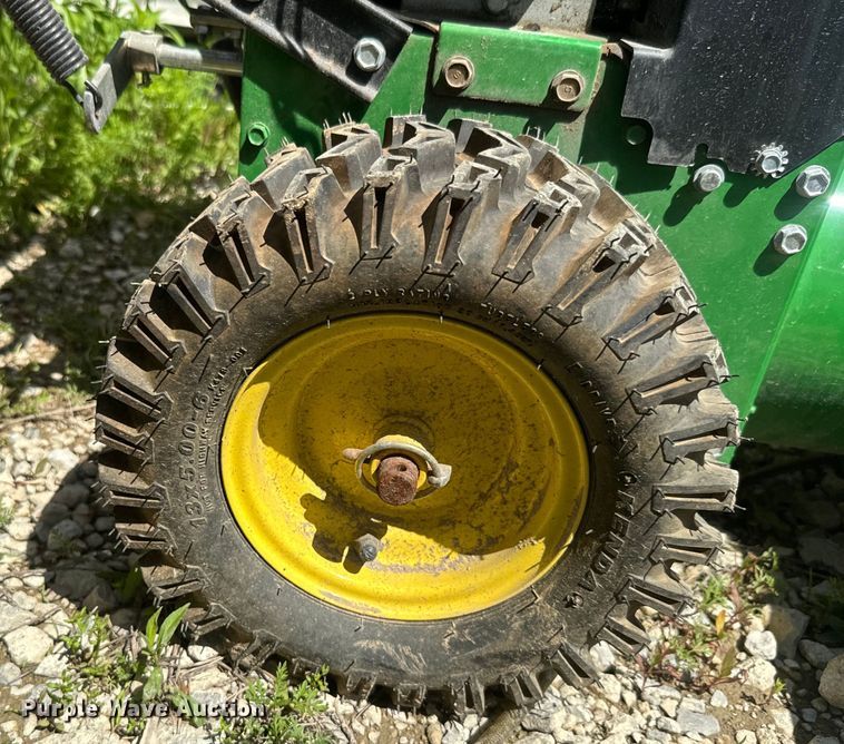 image for item EJ2740 John Deere 726E snow blower