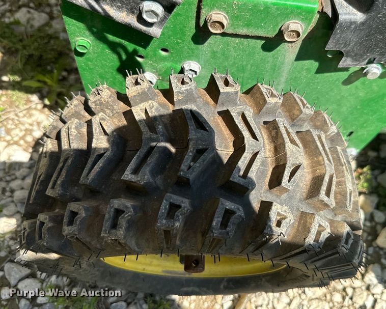 image for item EJ2740 John Deere 726E snow blower